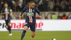 El lateral izquierdo franc&eacute;s del PSG, Layvin Kurzawa, durante un partido.