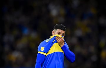 BUENOS AIRES, ARGENTINA - SEPTEMBER 19: Marcos Rojo of Boca Juniors gestures during a match between Boca Juniors and Huracan as part of Liga Profesional 2022 at Estadio Alberto J. Armando on September 19, 2022 in Buenos Aires, Argentina. (Photo by Marcelo Endelli/Getty Images)