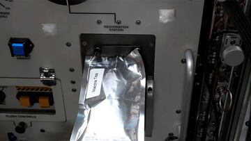 La ISS recicla el sudor y el pis de los astronautas para convertirlo en agua