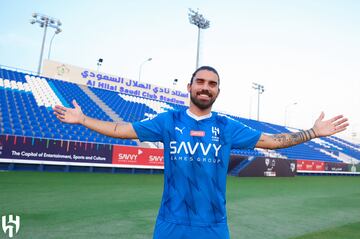 Al Hilal - Rubén Neves (55 millones de euros