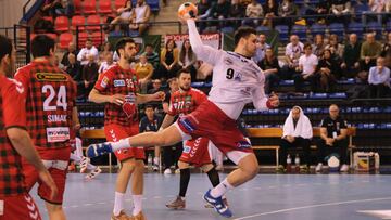 Imagen de un partido del Balonmano Ciudad de Logro&ntilde;o ante el Fuchse Berl&iacute;n en la EHF Cup.