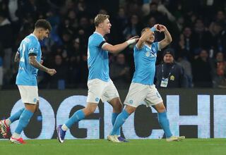 El Nápoles en casa reencuentra la senda de la victoria