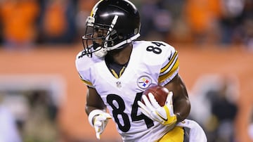 Brown es amenaza latente para todos los rivales que enfrenta incluso enfrentando doble cobertura. Desde hace algunos años merece ser considerado como candidato al premio.