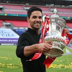 Arteta asciende en el Arsenal