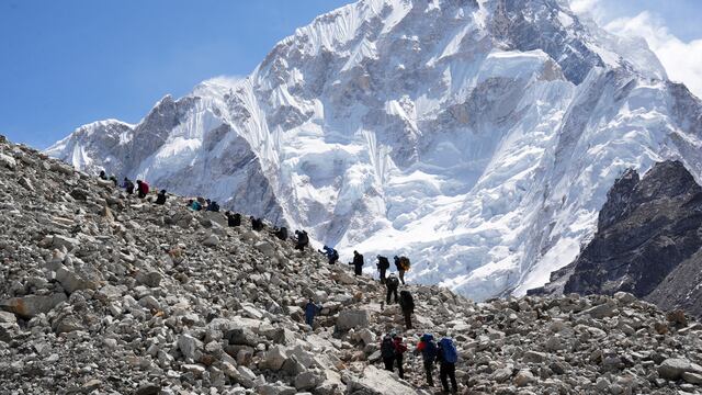 A study by the University of Hokkaido revealed the cause of the loud roars heard on Mount Everest at night that have been described as “terrifying”