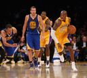 Curry y Thompson arrasan en el regreso de Kobe al Staples