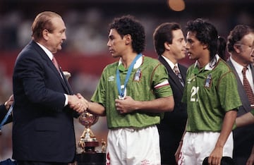 Fue parte de aquel equipo mexicano subcampeón en la Copa América de 1993 al caer ante Argentina 2-1.