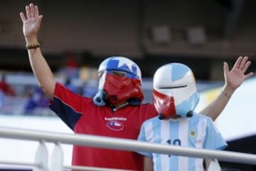 Futbol, Argentina v Chile.
Copa America Centenario 2016.
Hinchas de la seleccion chilena alientan a su equipo antes del partido del grupo D de la Copa Centenario contra Argentina disputado en el estadio Levi's de Santa Clara, Estados Unidos.
06/06/2016
Andres Pina/Photosport*********