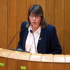 El error de Rosa Quintana: vota a favor de las lenguas cooficiales en el Congreso