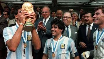 La emotiva despedida Maradona al 'Tata' Brown