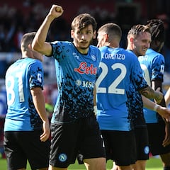 El Nápoles sigue mandando