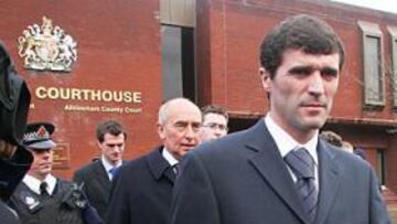 <b>POLÉMICO. </B>Roy Keane, a las puertas de los juzgados, esta vez por agresión a un joven.
