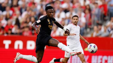 Soccer Football - LaLiga - Sevilla v Real Madrid - Ramon Sanchez Pizjuan, Seville, Spain - October 21, 2023 Real Madrid's Vinicius Junior in action REUTERS/Marcelo Del Pozo
