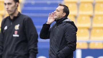 Fran Fern¨¢ndez: "Si este equipo quiere ganar partidos tenemos que sufrir"