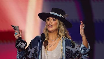 The AMAs are back, with a star-studded lineup of artists old and new to take the stage at the Fontainebleau in Las Vegas.