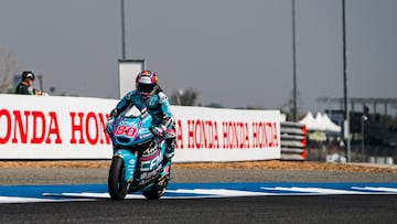 David Alonso durante la sesión de clasificación del GP de Tailandia de Moto2