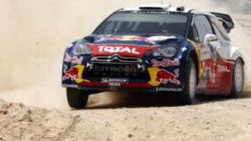 ACOSADO. Ogier sigue líder pero ha visto recortada su ventaja por sus más inmediatos perseguidores.