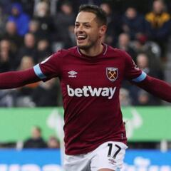 Chicharito reveló que él decidió cambiar de número