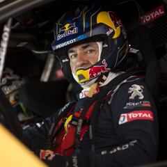 Carlos Sainz analiza el Peugeot 3008, su 'arma' para el Dakar