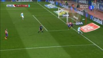 Imagen del centro de Guidetti: el balón salió fuera.