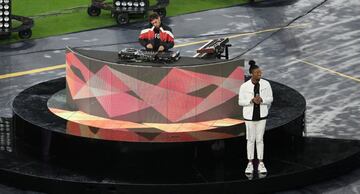 Actuaci¨®n del DJ Jonas Blue en la inauguraci¨®n de la fina de la Europa League.