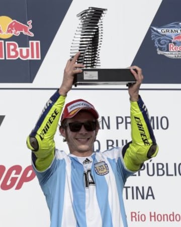 Valentino Rossi es el único piloto en la parrilla del Mundial que ha corrido en Argentina tanto en el circuito de Buenos Aires como en el de Termas del Río Hondo.