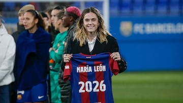 Mapi tras anunciar su renovaci¨®n.
