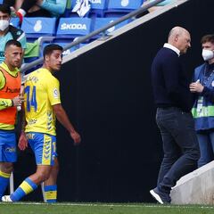Aprobados y suspensos de Las Palmas: Lemos se borra y no honra al brazalete de capitán