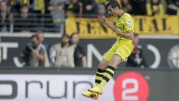 Henrikh Mkhitaryan celebra su segundo gol al Eintracht.