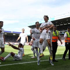 How many US players have scored for Leeds United?