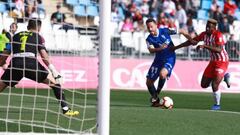 El Almería mira al playoff ante un Córdoba a la baja