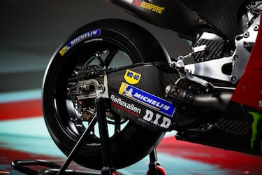 Llantas: Marchesini in lega di magnesio.