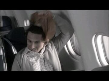 El argentino en una escena de un anuncio de unas aerolíneas.