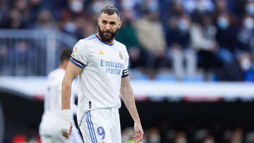 Karim Benzema durante un partido de Liga con el Real Madrid.