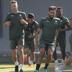 Loren y Borja Iglesias reabren
el puzle de Rubi en el ataque