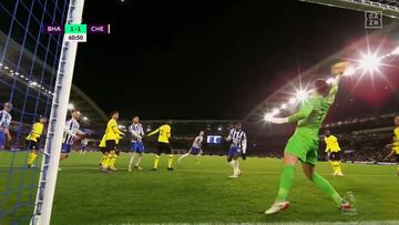 Inaceptable lo que sus compañeros le hicieron a Kepa en el gol del Brighton