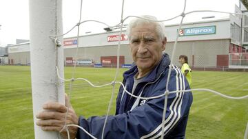 23/05/07 ENTREVISTA EX ENTRENADOR DEPORTIVO DE LA CORUÑA
ARSENIO IGLESIAS