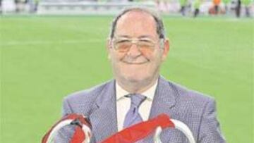 <b>SEIS. </b>Francisco Gento López, 72 años, es el jugador que más veces ha ganado la Copa de Europa.