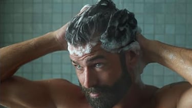 Así es el champú anticanas más vendido en Amazon: adiós al pelo blanco en cada lavado de forma natural