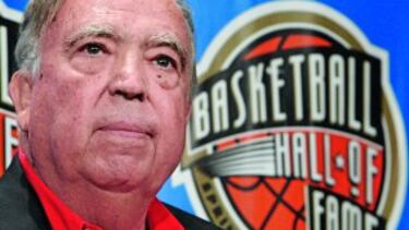 Pedro Ferrándiz es el único español junto a Díaz-Miguel en el Hall of Fame de Springfield