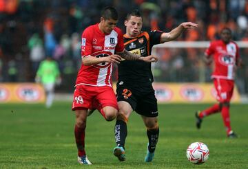 Su velocidad en La Calera llamó la atención de los grandes, por lo que  albos y azules se lo disputaron peso a peso. La U ganó la batalla.