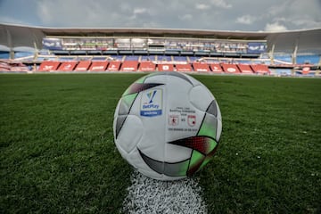 El América venció 3-0 a Santa Fe en el partido de ida de la final de la Liga BetPlay con goles de Yésus Cabrera, Duván Vergara y Santiago Moreno.