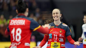 Maddi Bengoetxea, una de las laterales forzadas a jugar en el lado derecho pese a no ser zurda,