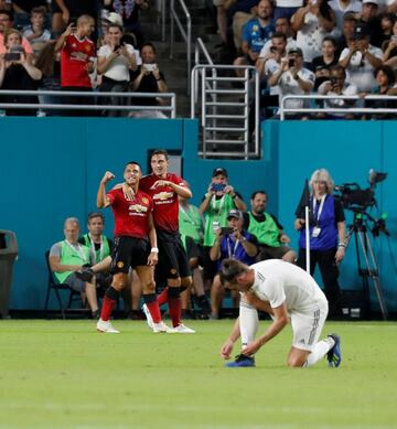 1-0. Alexis Sánchez celebró el primer gol.