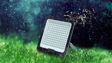 Foco LED impermeable para exteriores.