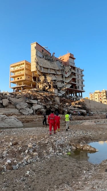 Se estima que hasta 1,8 millones de personas han sido afectadas por las lluvias torrenciales que han devastado varias ciudades del país, según la Organización Mundial de la Salud (OMS).