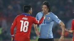 Este fue el &uacute;ltimo cara a cara entre Jara y Cavani. Despu&eacute;s todo se descontrol&oacute;. 