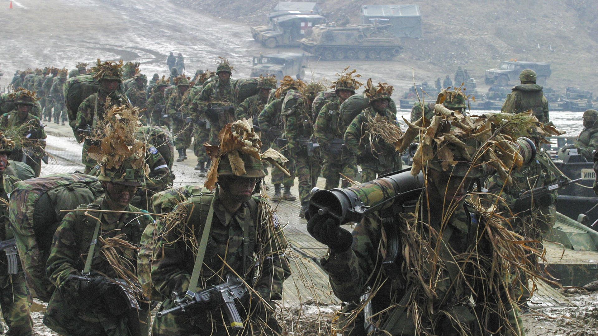Ejercicio militar conjunto entre Corea del Sur y Estados Unidos cerca de la DMZ en Corea del Sur.