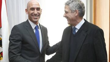 Rubiales pide el voto de censura a Villar el 24 de noviembre