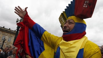 Bandera de Colombia: por qué es de color amarillo, azul y rojo y origen del escudo